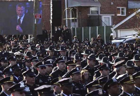 Thousands Gather for Slain NYPD Officer Rafael Ramos’ Funeral
