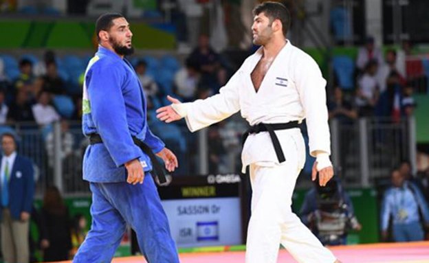 Egyptian judoka Salafi-style: No withdraw, no win, no handshake