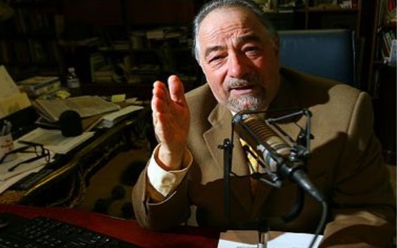 Callers on Savage radio explain top secret protocol re: Hillary emails