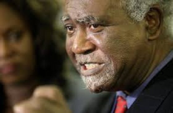 Dem Rep. Danny Davis Claims Anti-Semite Louis Farrakhan Is An ‘Outstanding Human Being’